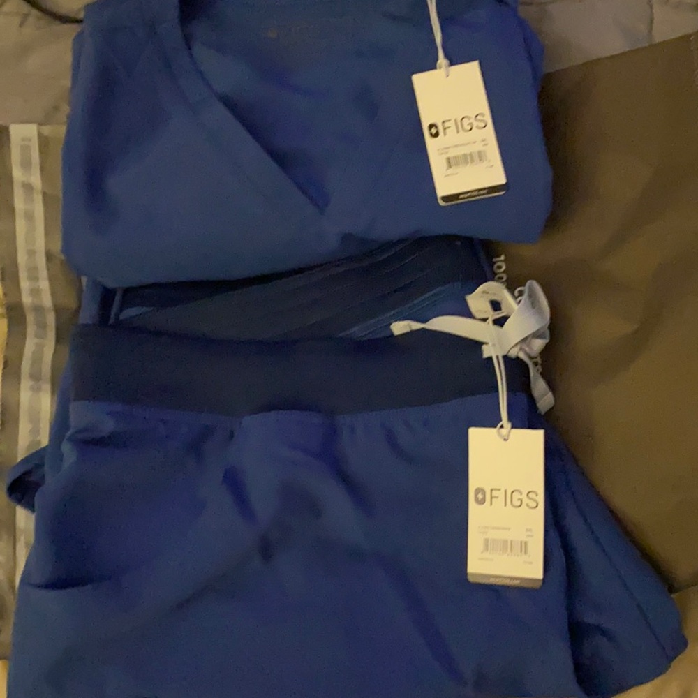 NWT Figs set Denim